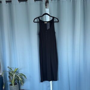 Chic Black Midi Dress